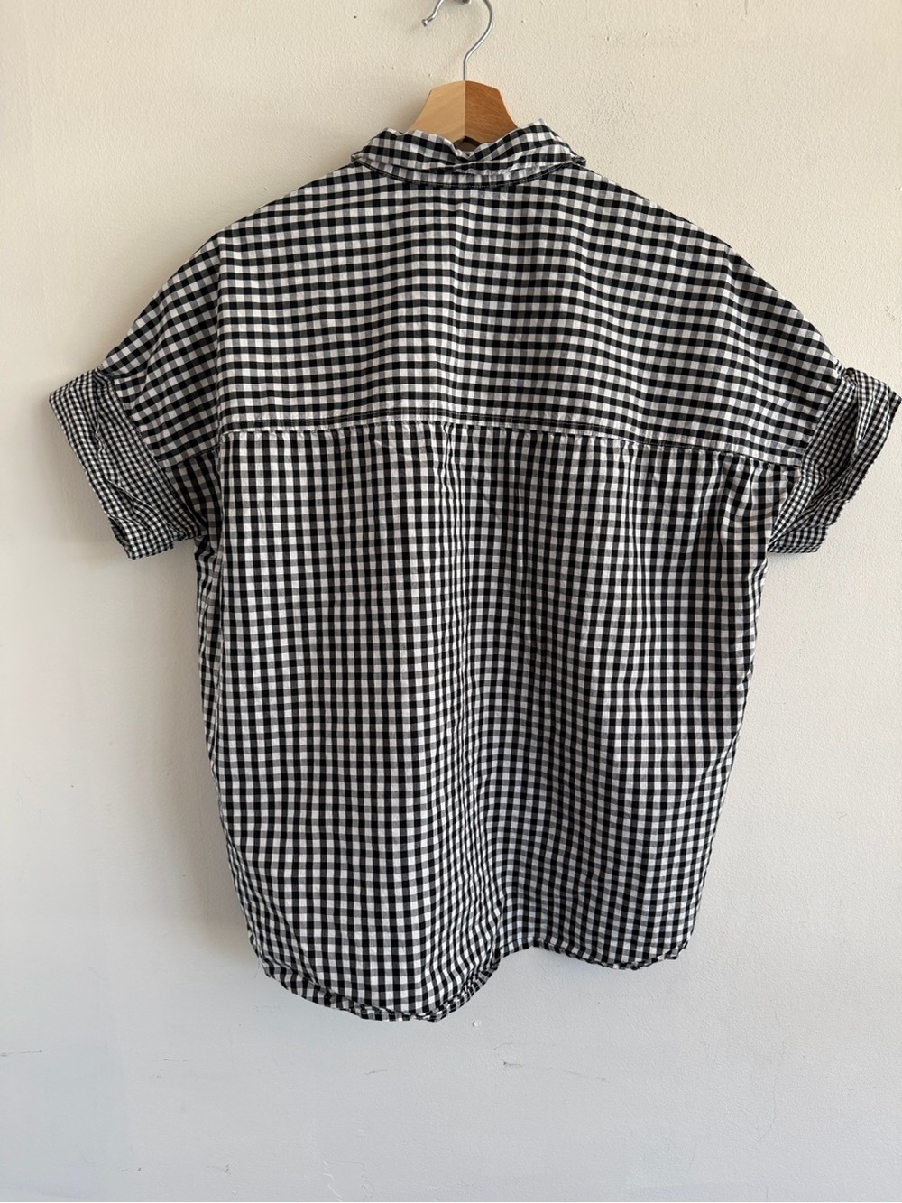 Madewell Black & White Gingham Short-Sleeve Button Front Shirt - Picture 3 of 6